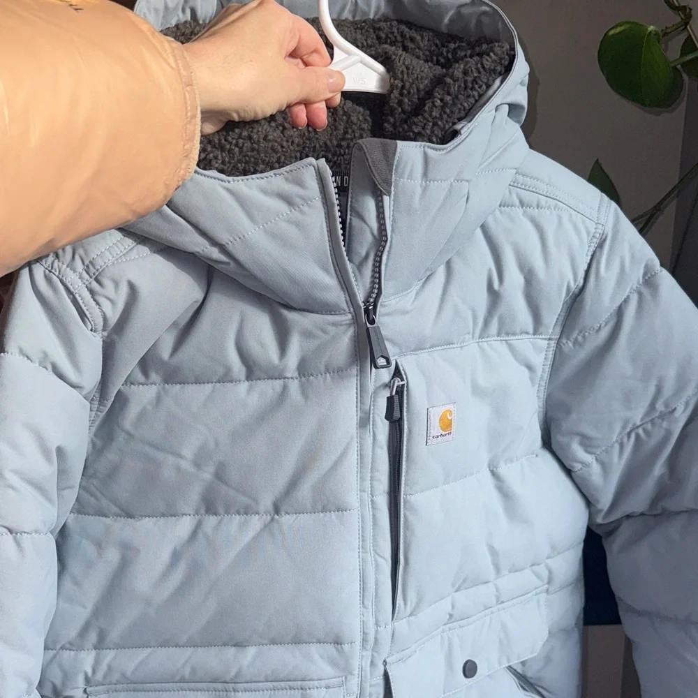Carhartt Women's Montana Relaxed Fit Insulated Jacket Light Blue/Gray Puffer - Picture 8 of 11